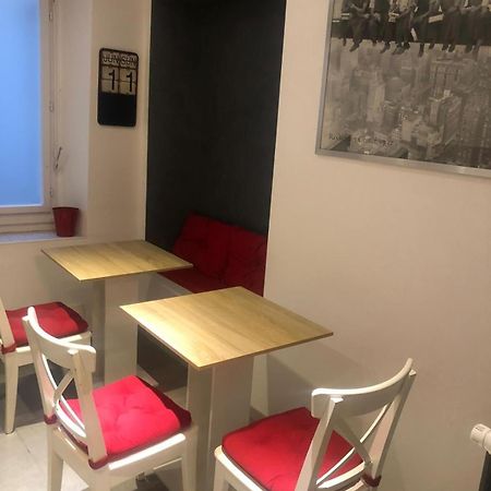 The First Apartment Triest Exterior foto
