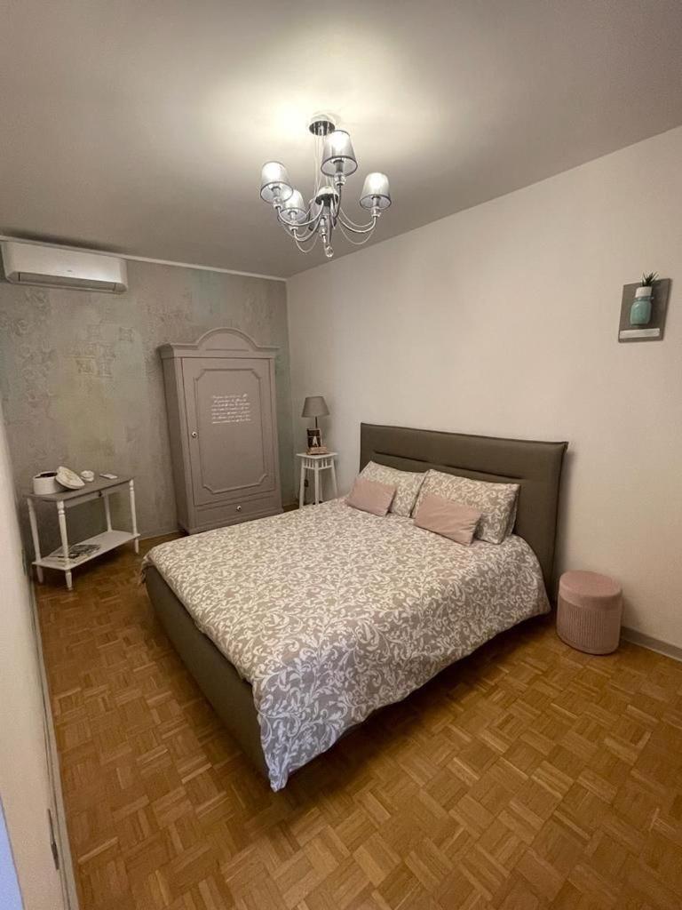 The First Apartment Triest Exterior foto